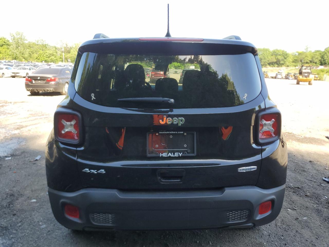 ZACNJDB18NPN97249 2022 Jeep Renegade Latitude