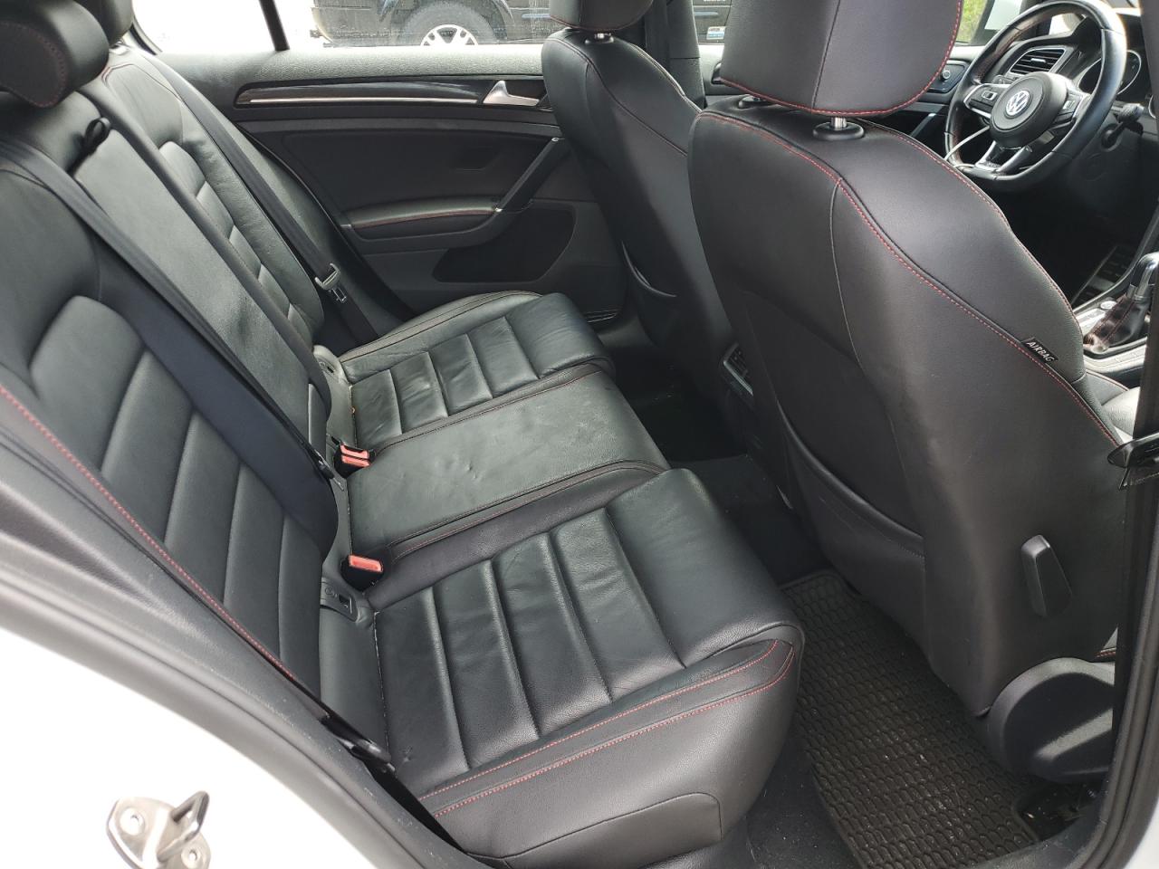 3VW4T7AU1FM010509 2015 Volkswagen Gti