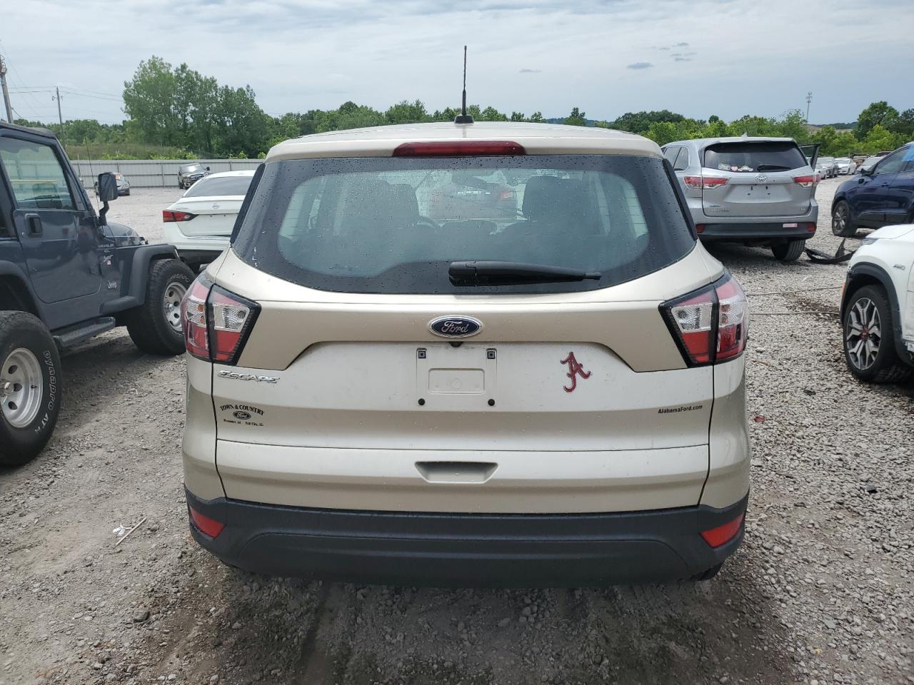 2018 Ford Escape S vin: 1FMCU0F75JUC73236