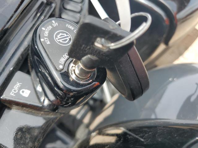 2022 HARLEY-DAVIDSON FLTRK 1HD1KZF22NB645304