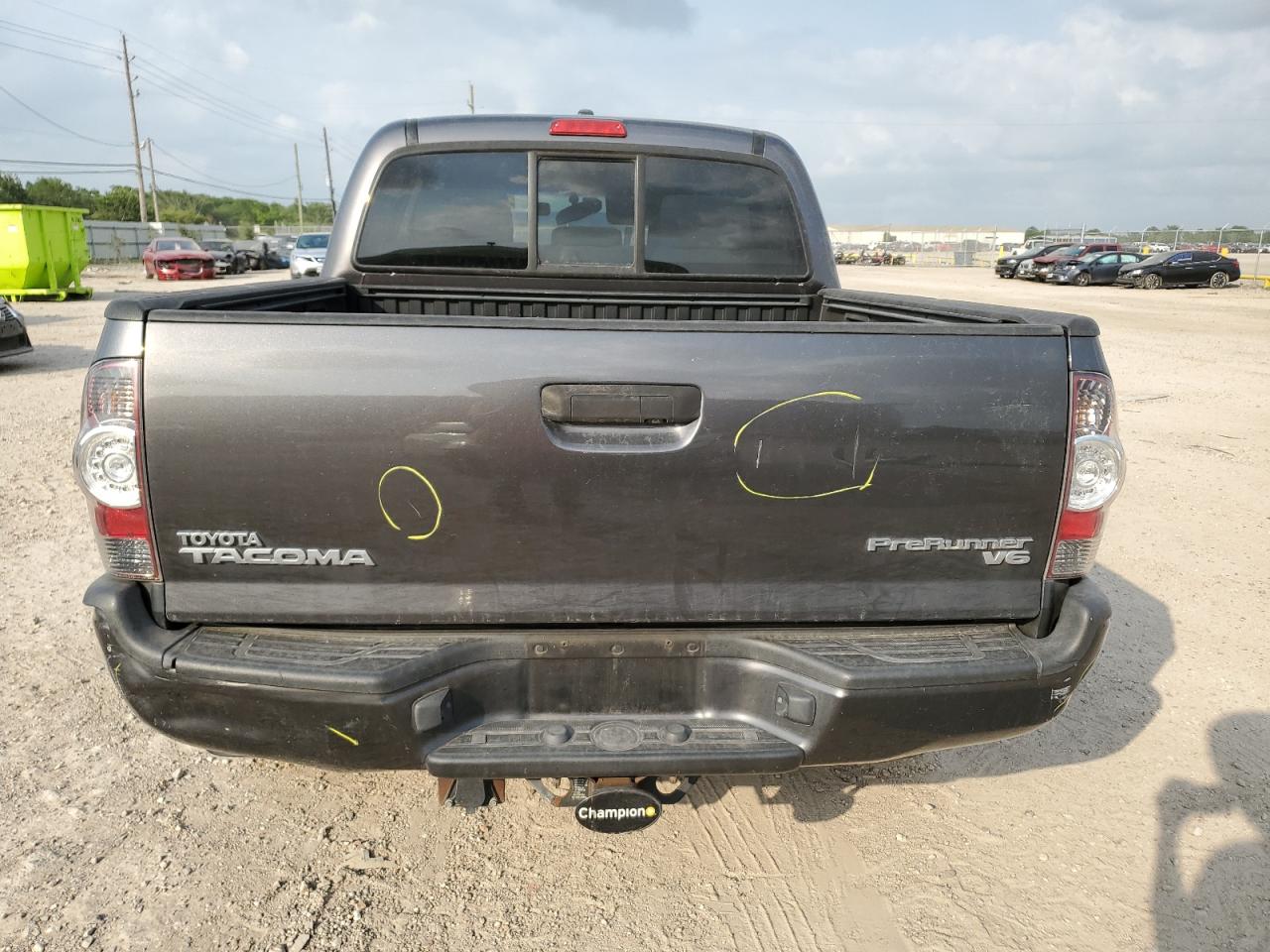 5TFJU4GN0BX007221 2011 Toyota Tacoma Double Cab Prerunner