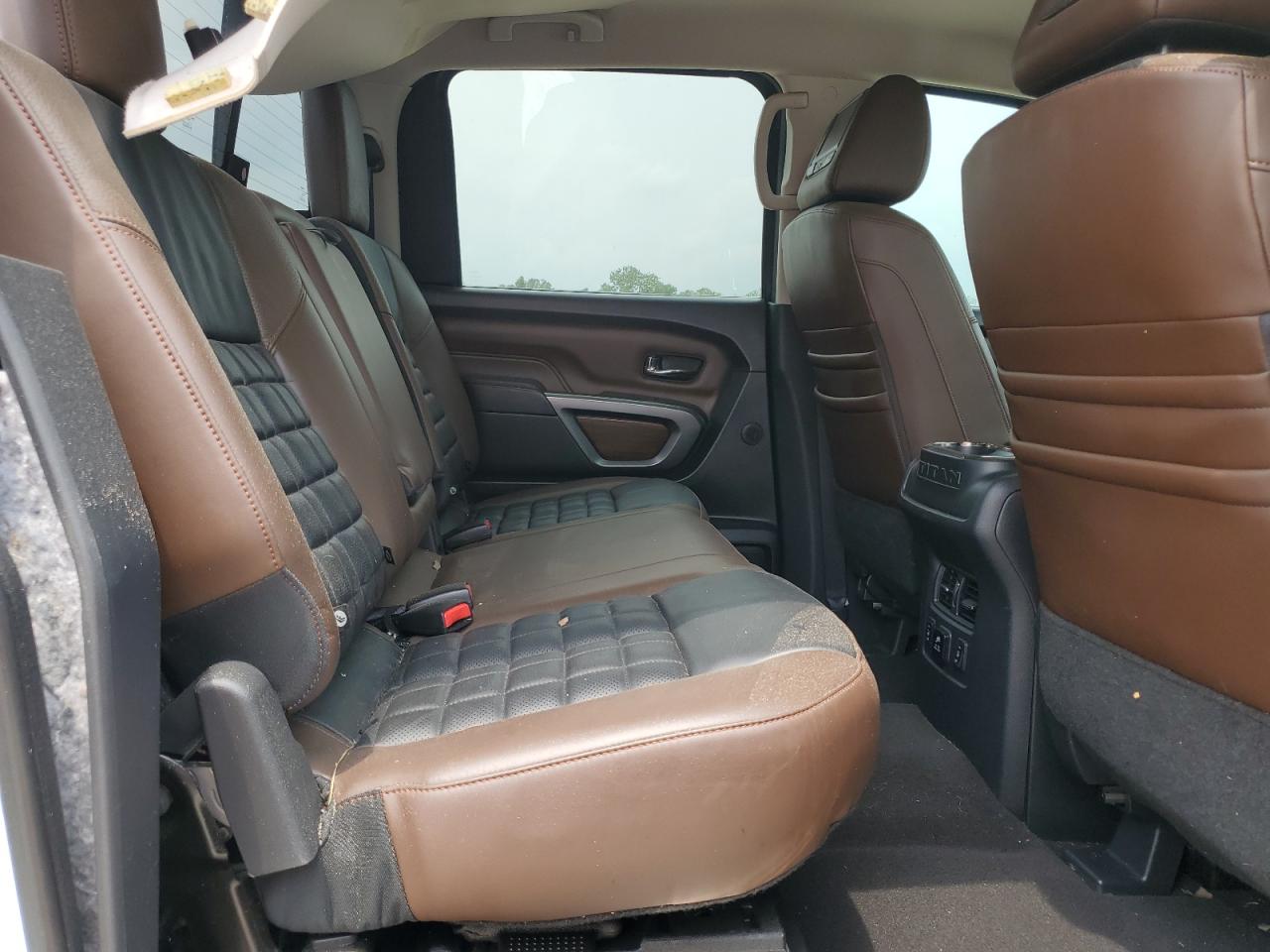 2018 Nissan Titan Sv vin: 1N6AA1E55JN513256