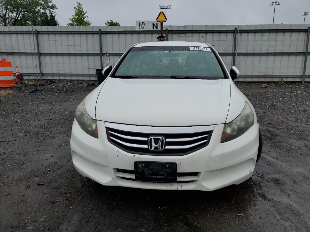 1HGCP2F60BA132335 2011 Honda Accord Se