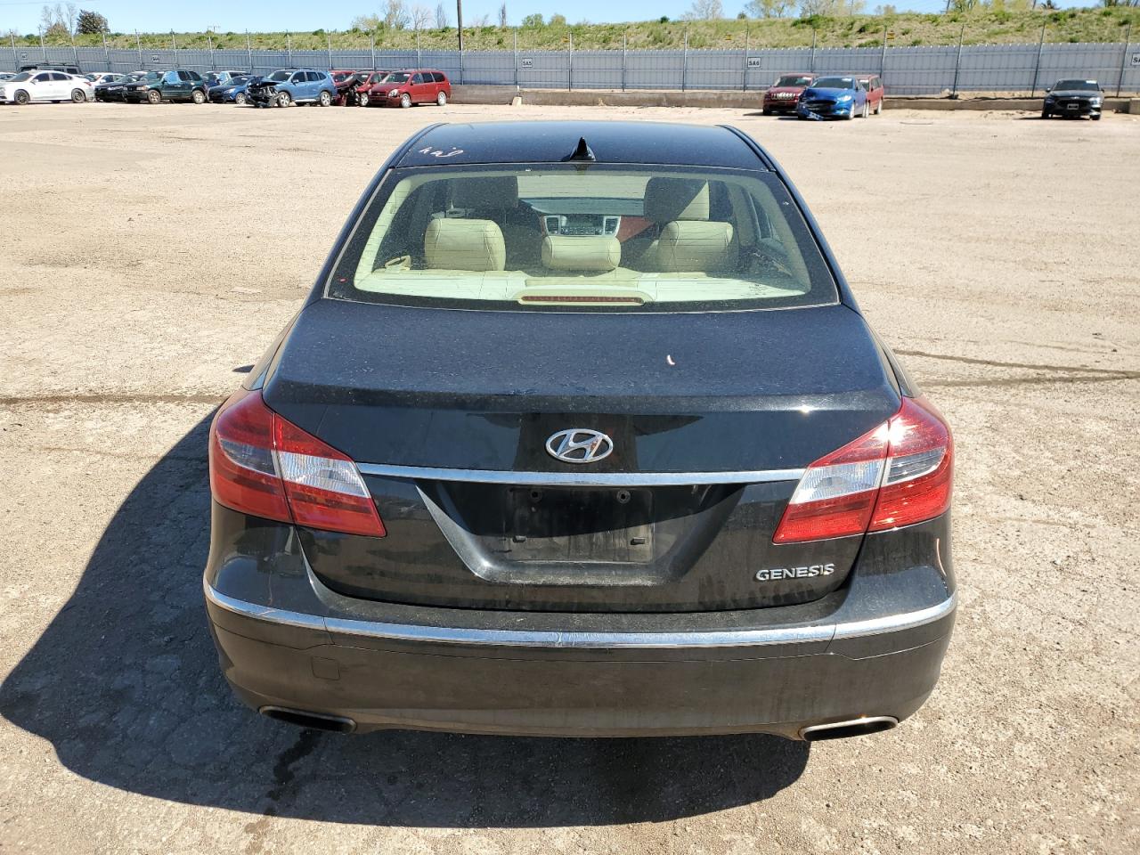 KMHGC4DD4DU225476 2013 Hyundai Genesis 3.8L