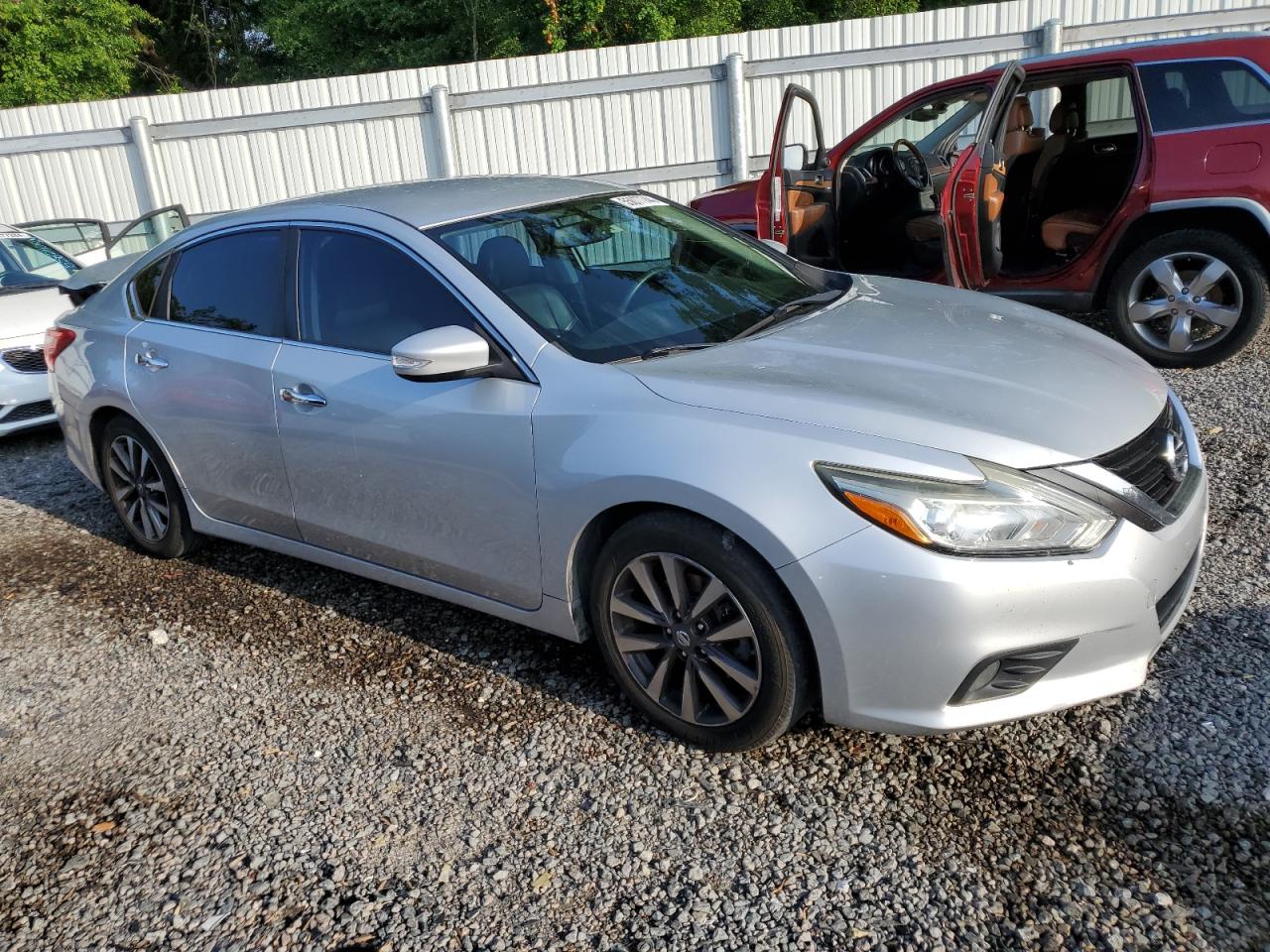 1N4AL3AP8HC157333 2017 Nissan Altima 2.5