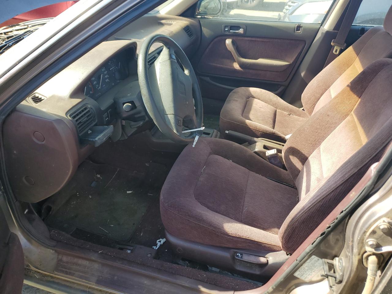 JHMCB7650NC045298 1992 Honda Accord Lx