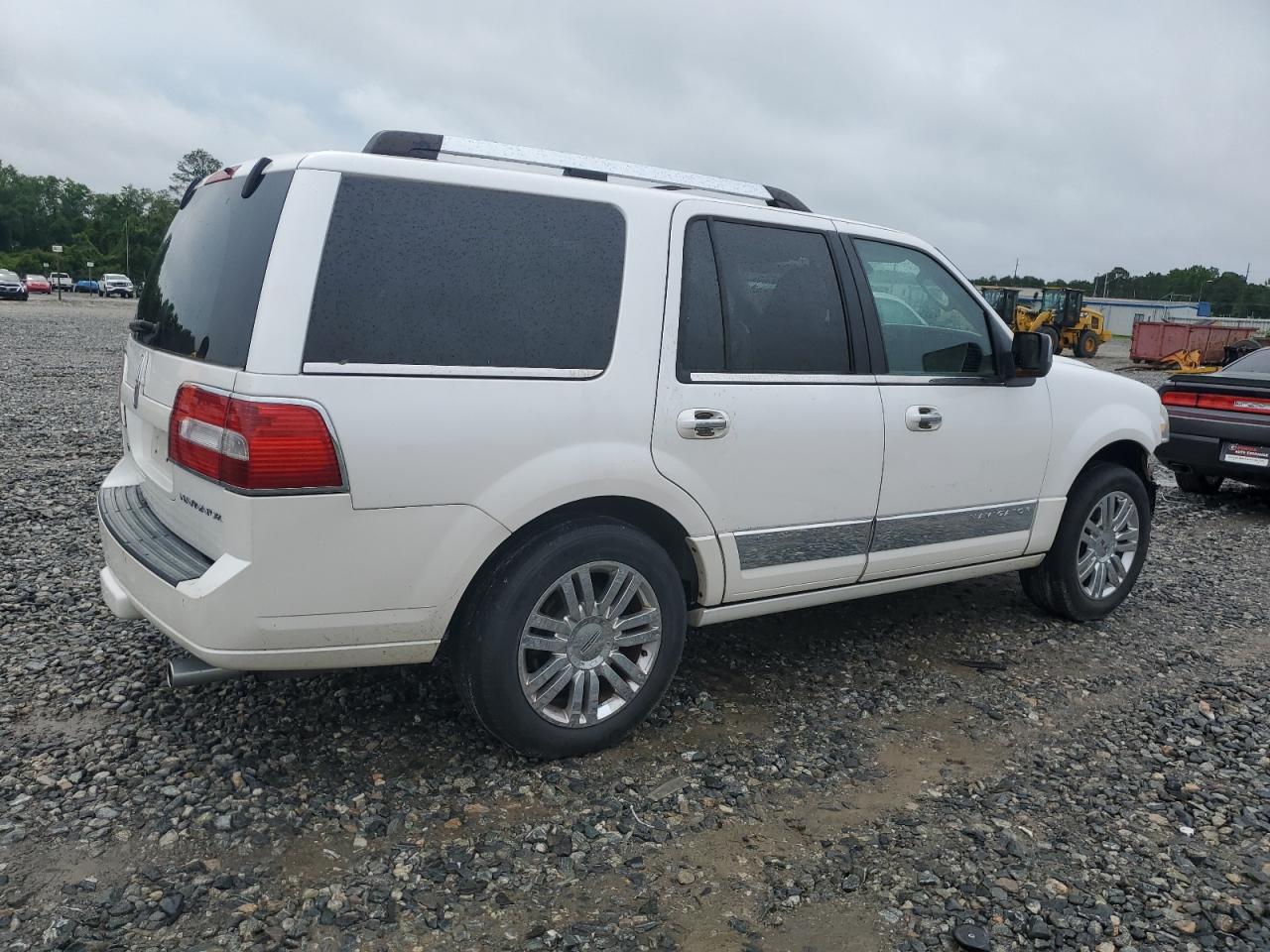 5LMJJ2H52AEJ01129 2010 Lincoln Navigator