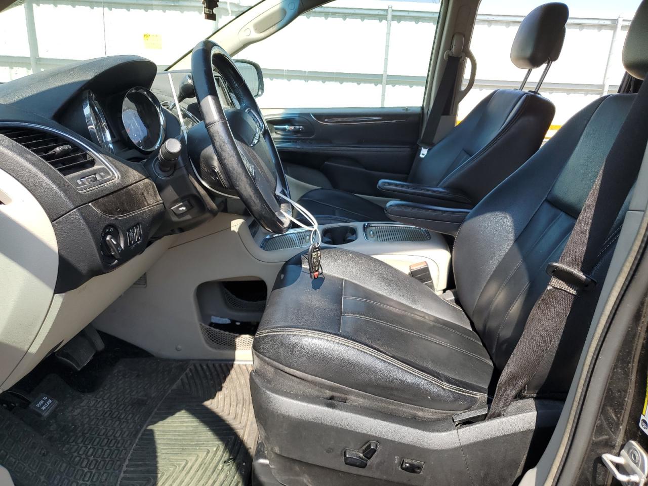 2C4RC1CG2DR616047 2013 Chrysler Town & Country Touring L