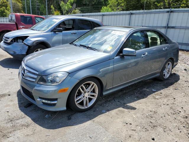 2012 Mercedes-Benz C 300 4Matic VIN: WDDGF8BB4CR221035 Lot: 54572604