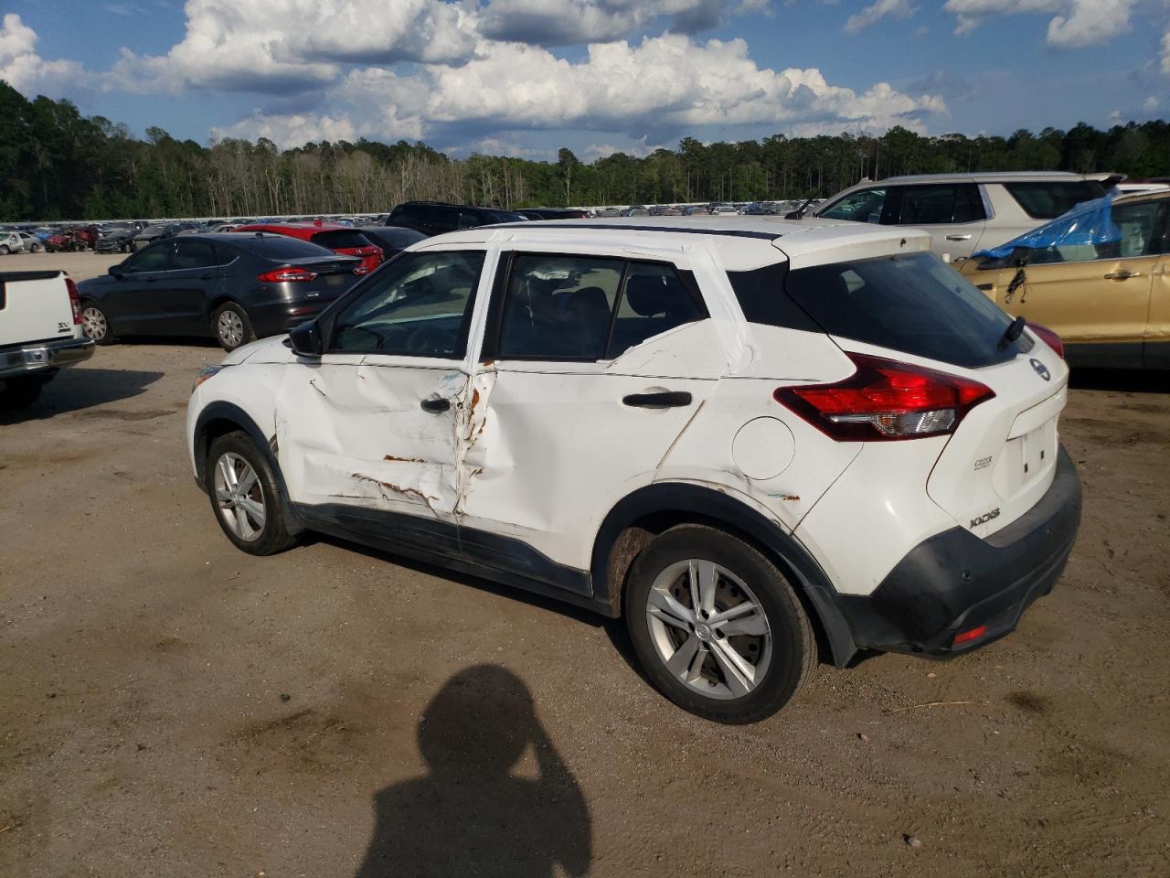 Lot #2974524488 2020 NISSAN KICKS S