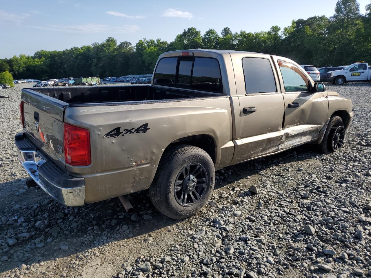 1D7HW48P17S151539 2007 Dodge Dakota Quad Slt