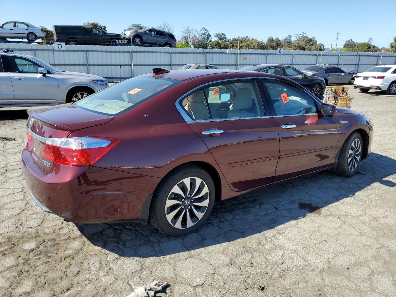 1HGCR6F72FA011788 2015 Honda Accord Touring Hybrid