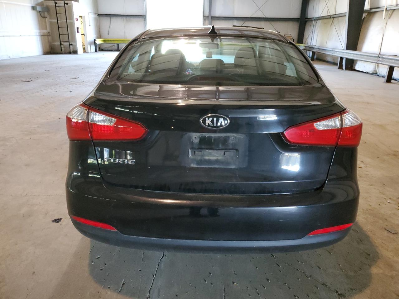 KNAFK4A61G5559498 2016 Kia Forte Lx