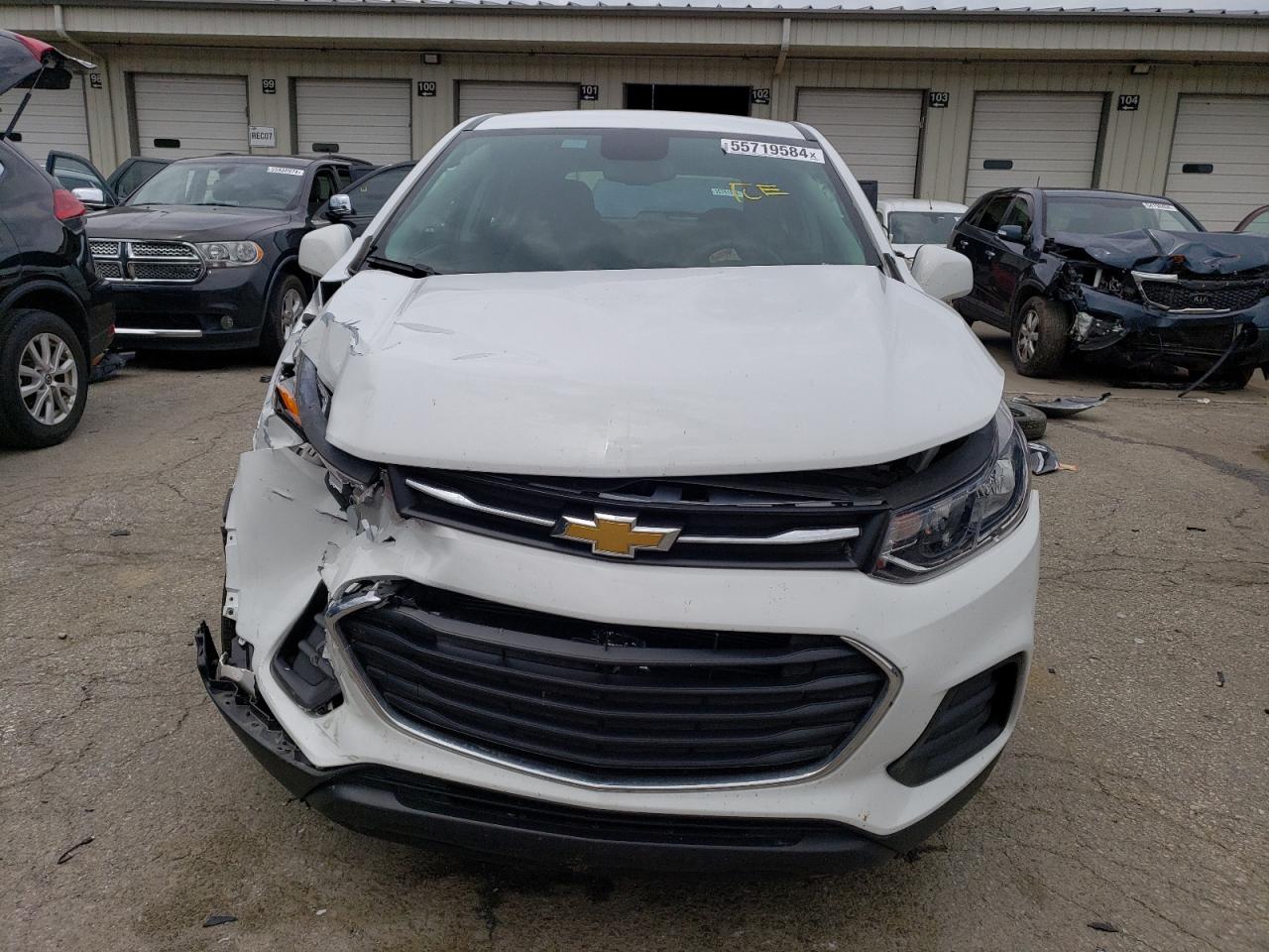 KL7CJKSB2LB323623 CHEVROLET TRAX 2020
