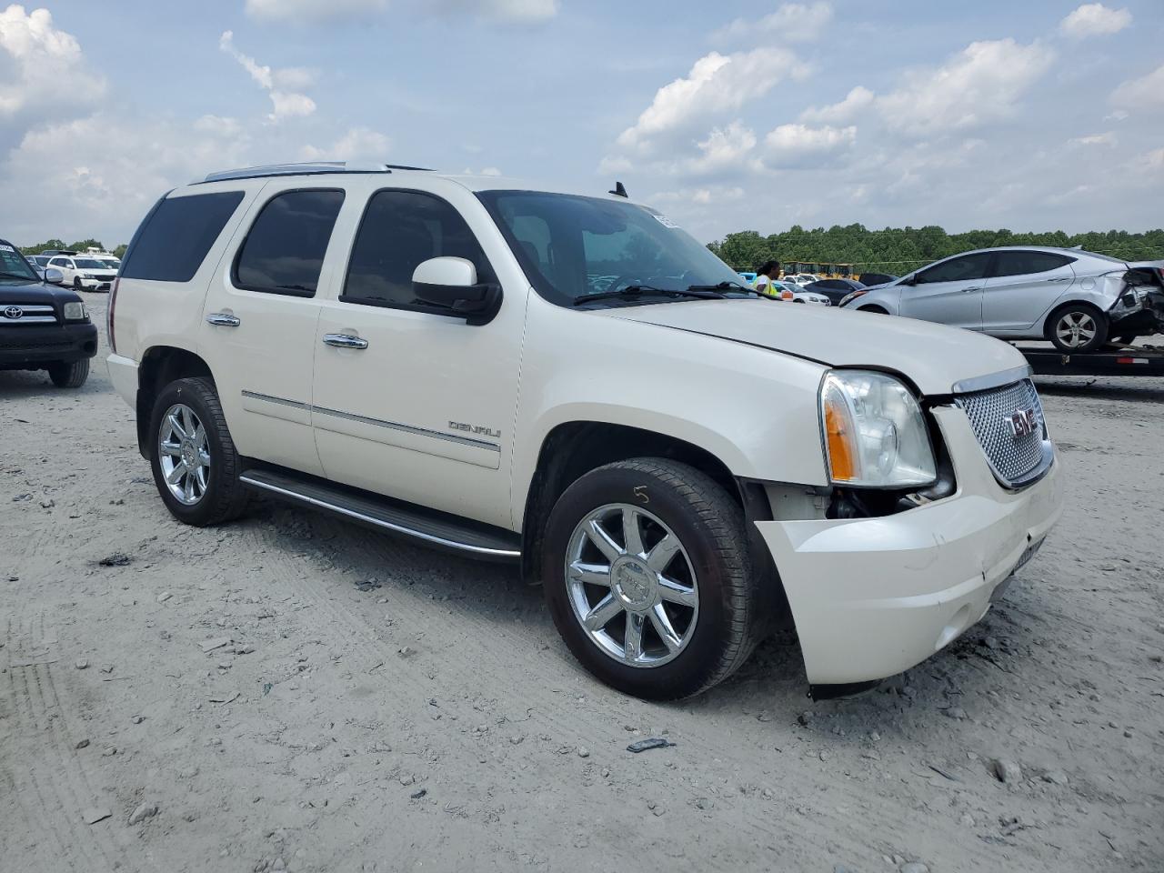 1GKS2EEF0DR252091 2013 GMC Yukon Denali