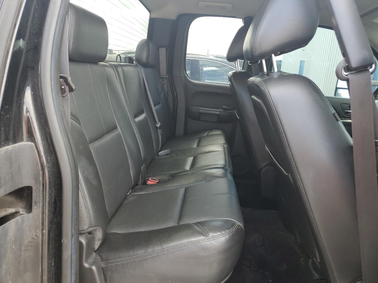 1GC2KYEG2CZ354870 2012 Chevrolet Silverado K2500 Heavy Duty Ltz