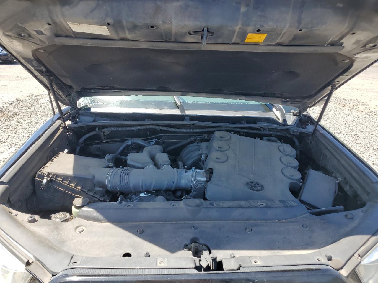 JTEBU5JRXA5022692 2010 Toyota 4Runner Sr5