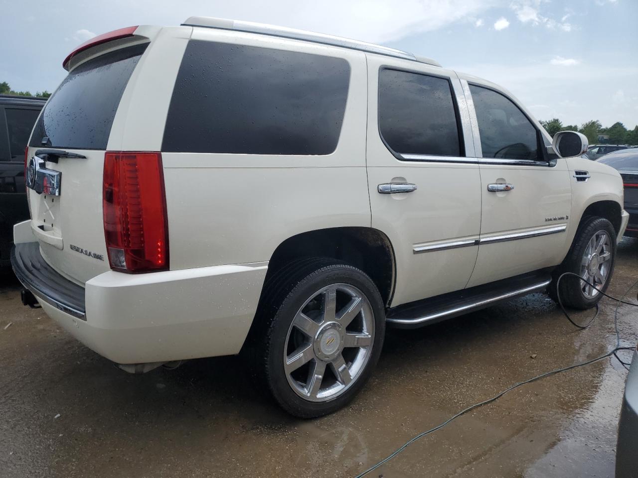 1GYFK63838R207055 2008 Cadillac Escalade Luxury