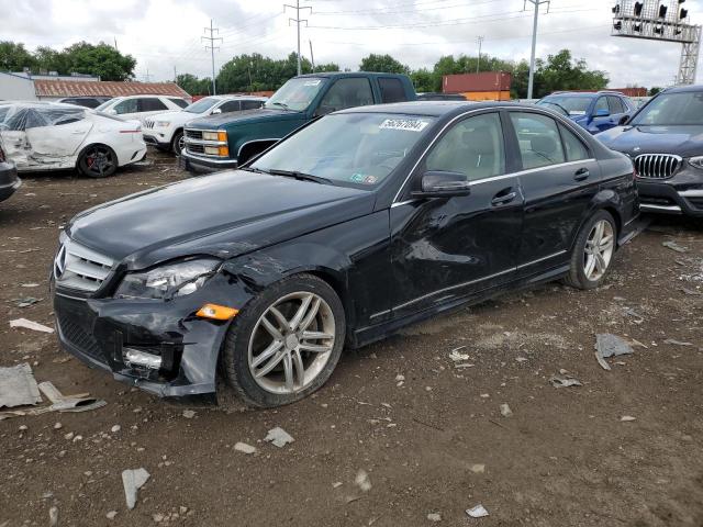 VIN WDDGF8AB1DR289909 2013 Mercedes-Benz C-Class, 3... no.1