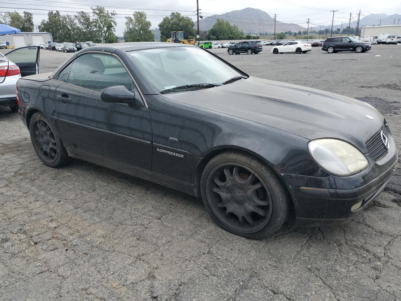 WDBKK47F1WF019553 1998 Mercedes-Benz Slk 230 Kompressor