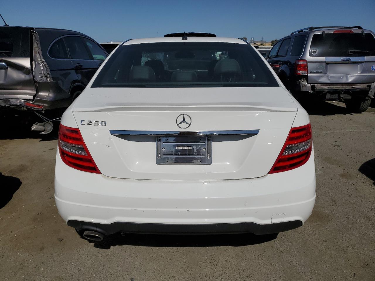 WDDGF4HB2EA937434 2014 Mercedes-Benz C 250