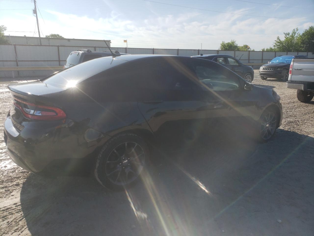 1C3CDFAA0GD606496 2016 Dodge Dart Se