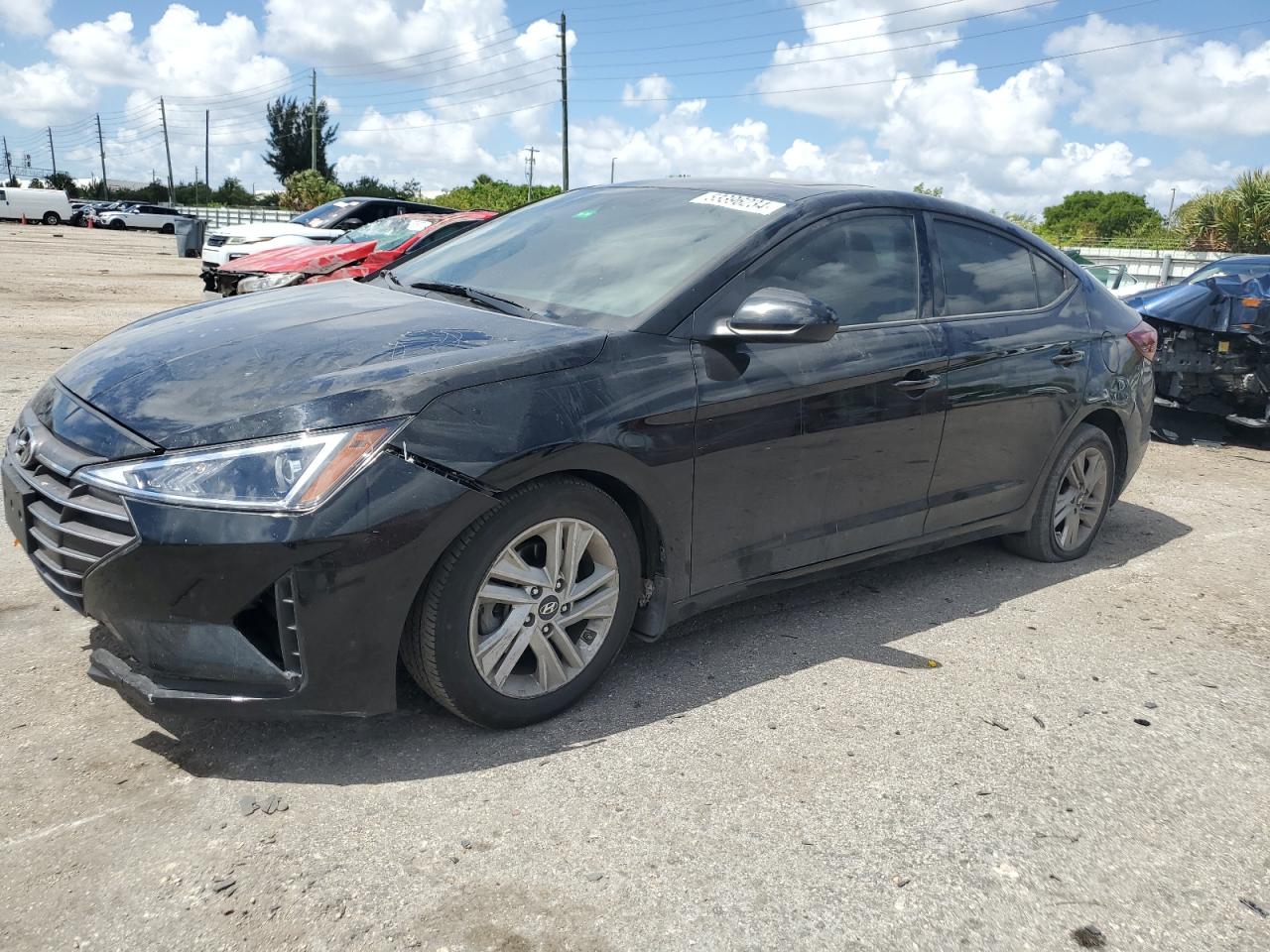 KMHD84LF1KU812965 2019 Hyundai Elantra Sel