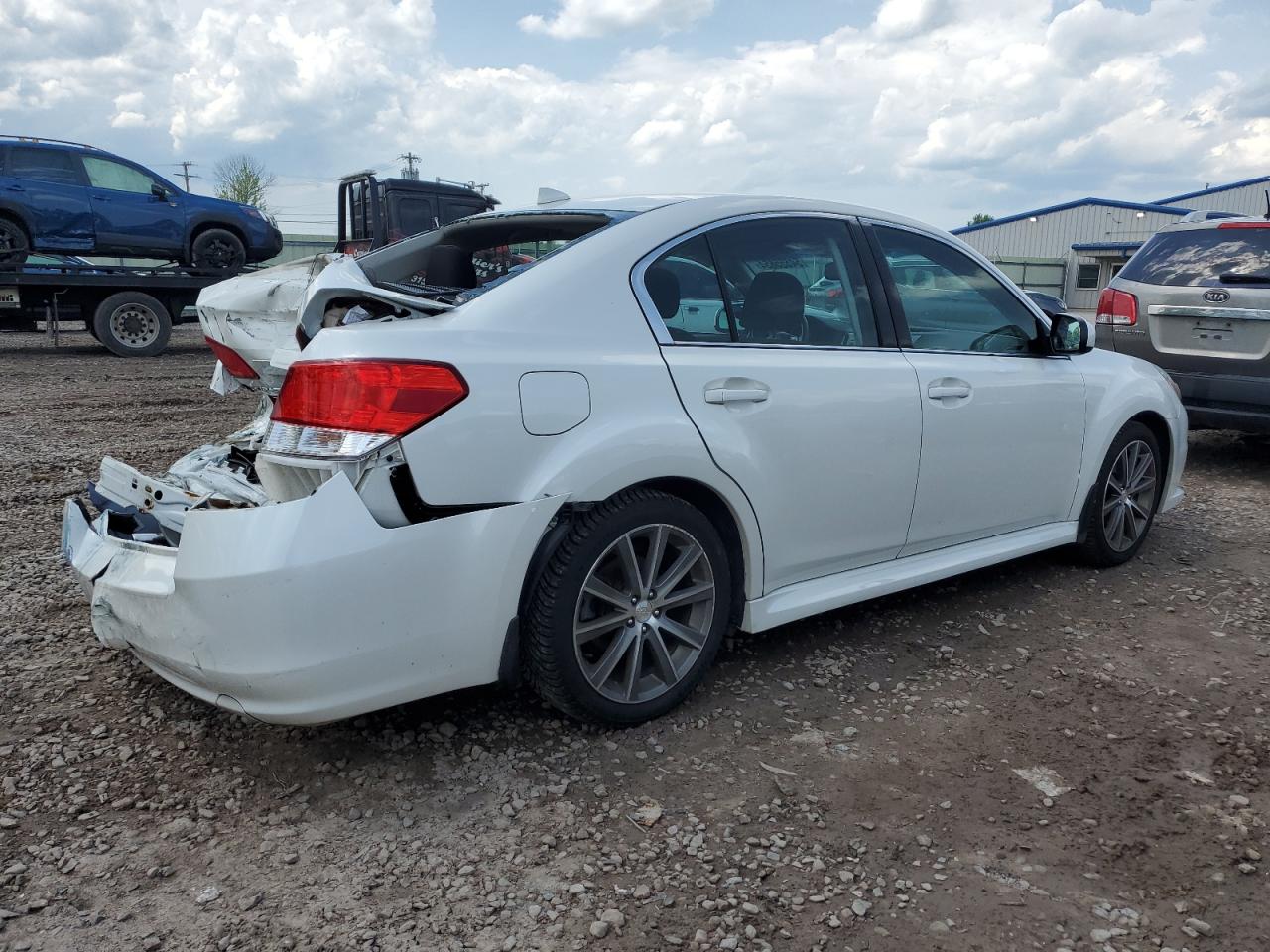 4S3BMBH66E3038145 2014 Subaru Legacy 2.5I Sport