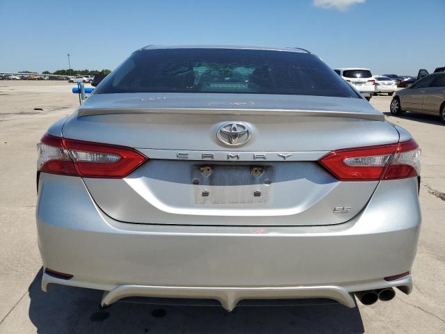 2018 Toyota Camry L VIN: 4T1B11HK2JU581654 Lot: 55495894