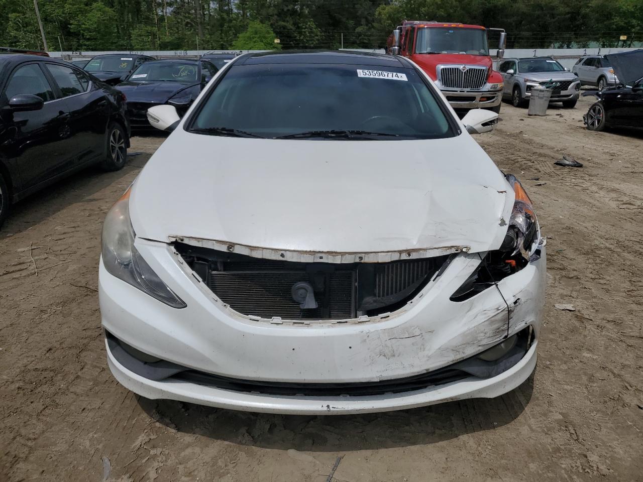 5NPEC4AB4EH835968 2014 Hyundai Sonata Se