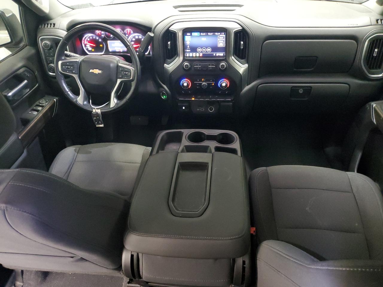 3GCPYDEK8KG132043 CHEVROLET ALL Models 2019