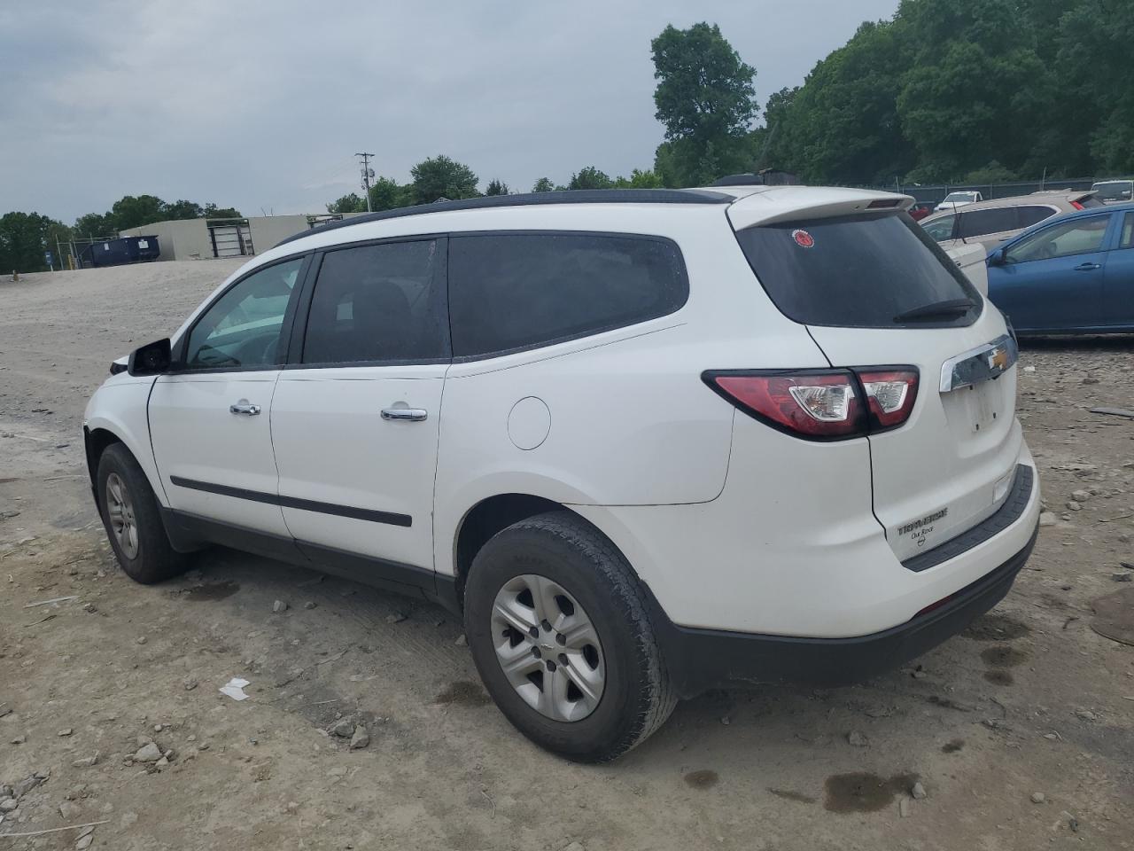 2017 Chevrolet Traverse Ls vin: 1GNKRFED1HJ339456