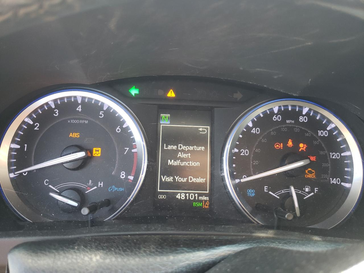 5TDJZRFH5KS965190 2019 Toyota Highlander Se