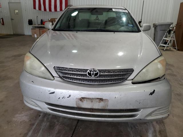 2004 Toyota Camry Le VIN: 4T1BE32K24U868215 Lot: 53333414