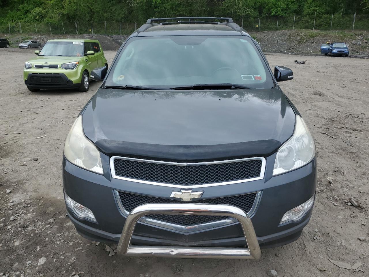 1GNKVGED1BJ117377 2011 Chevrolet Traverse Lt