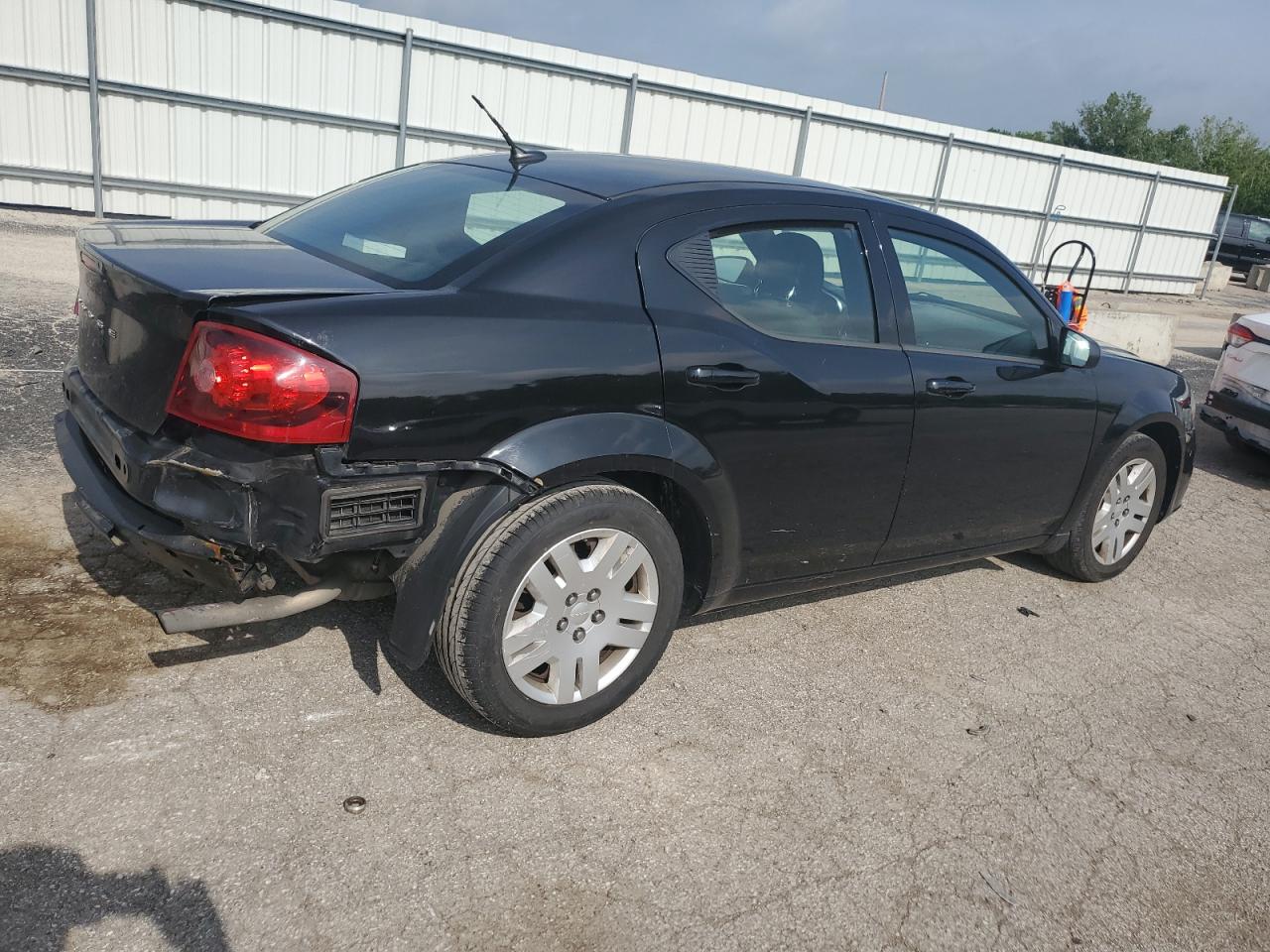 1C3CDZAB0DN690528 2013 Dodge Avenger Se