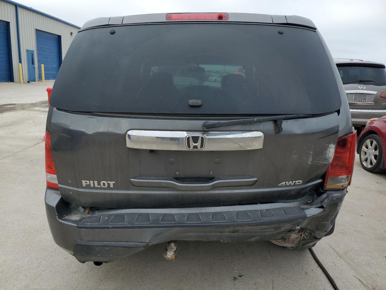 5FNYF4H25BB001647 2011 Honda Pilot Lx