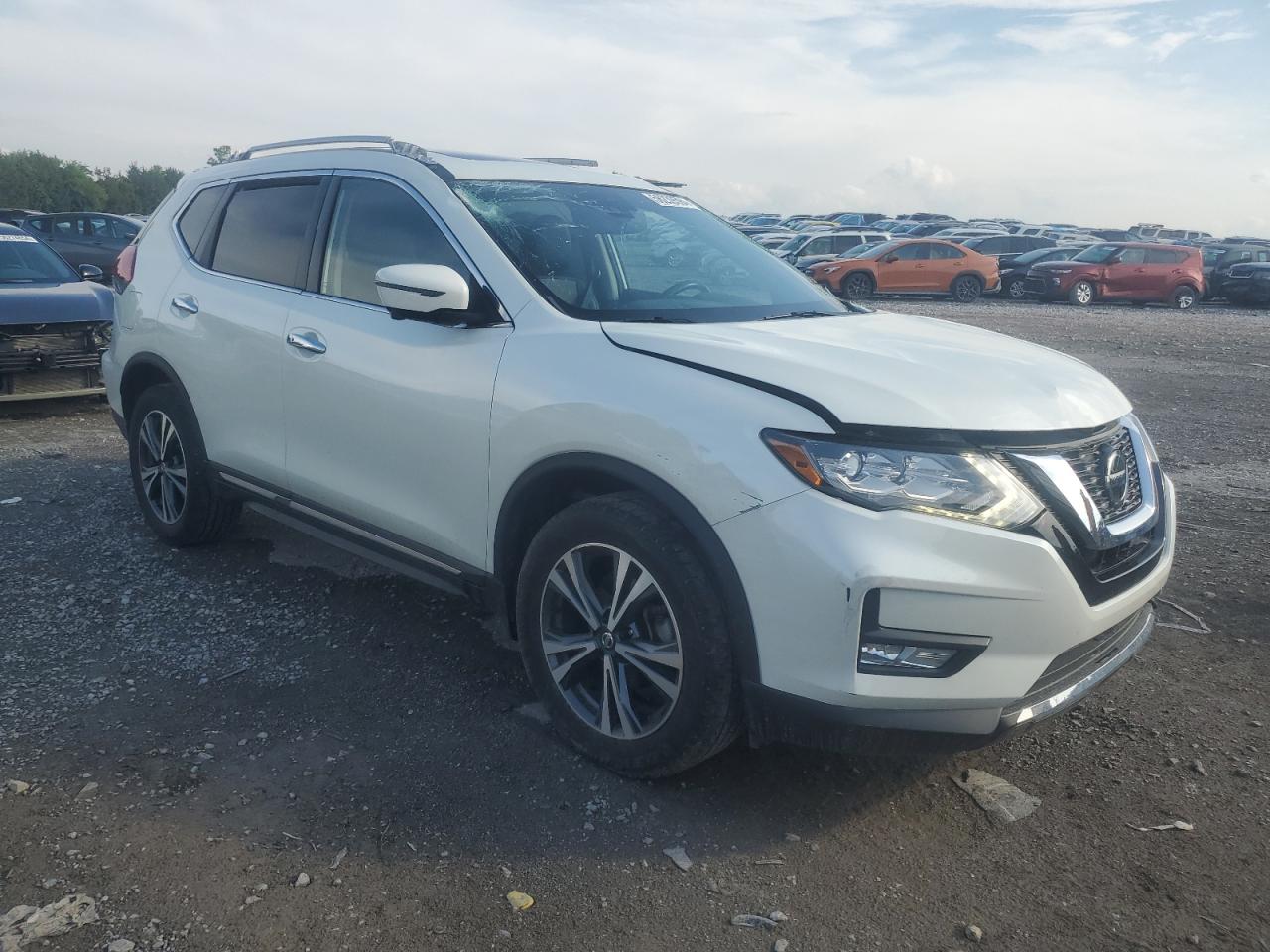 5N1AT2MV4JC835625 NISSAN ROGUE 2018