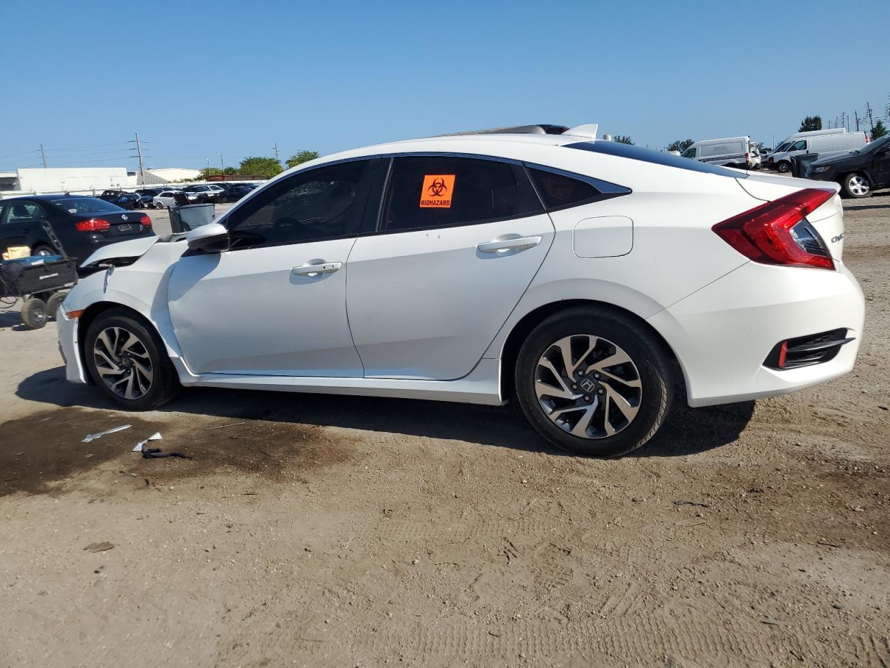 19XFC2F71JE037584 2018 Honda Civic Ex