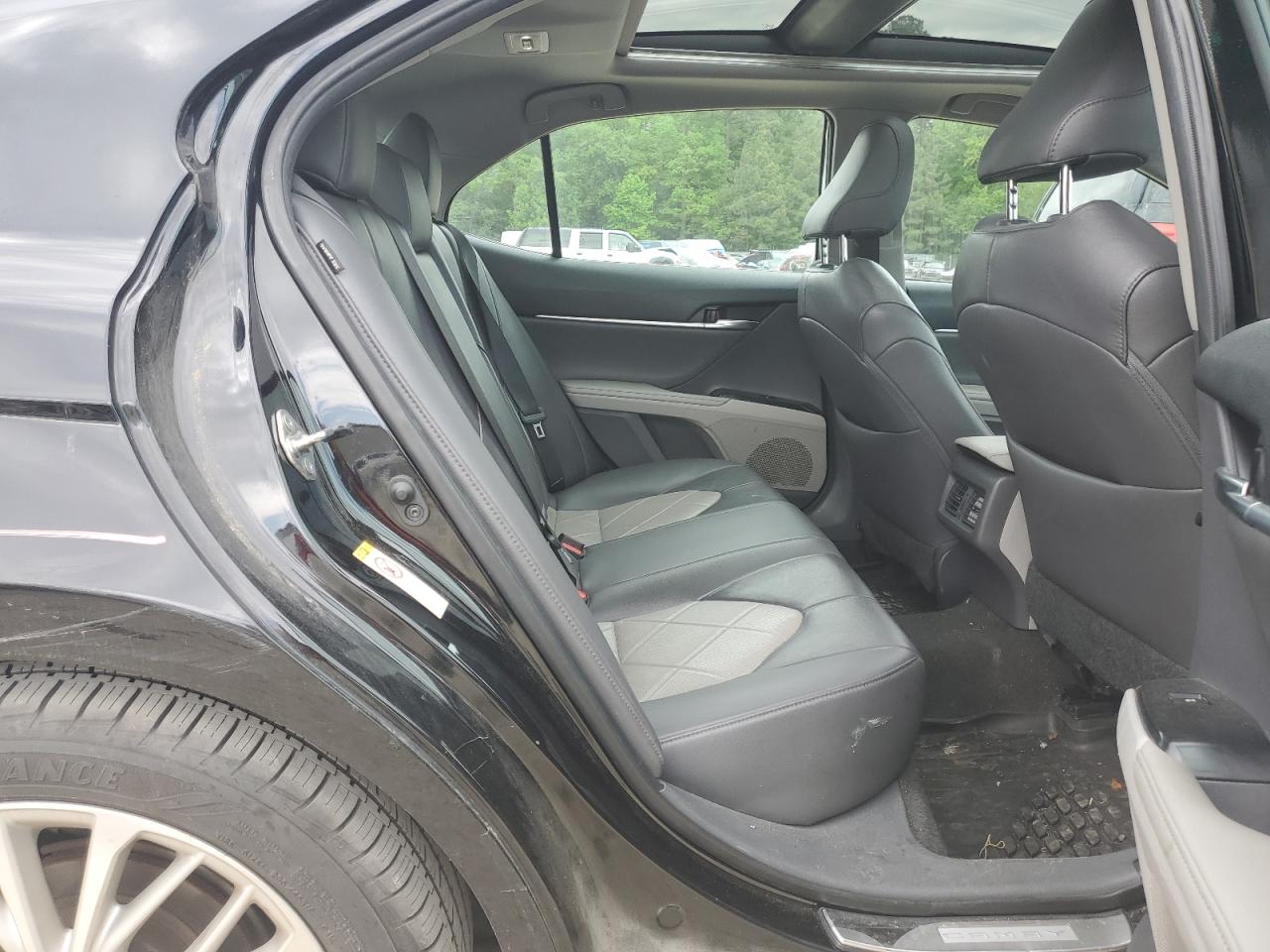 4T1B11HK2KU737516 TOYOTA CAMRY 2019