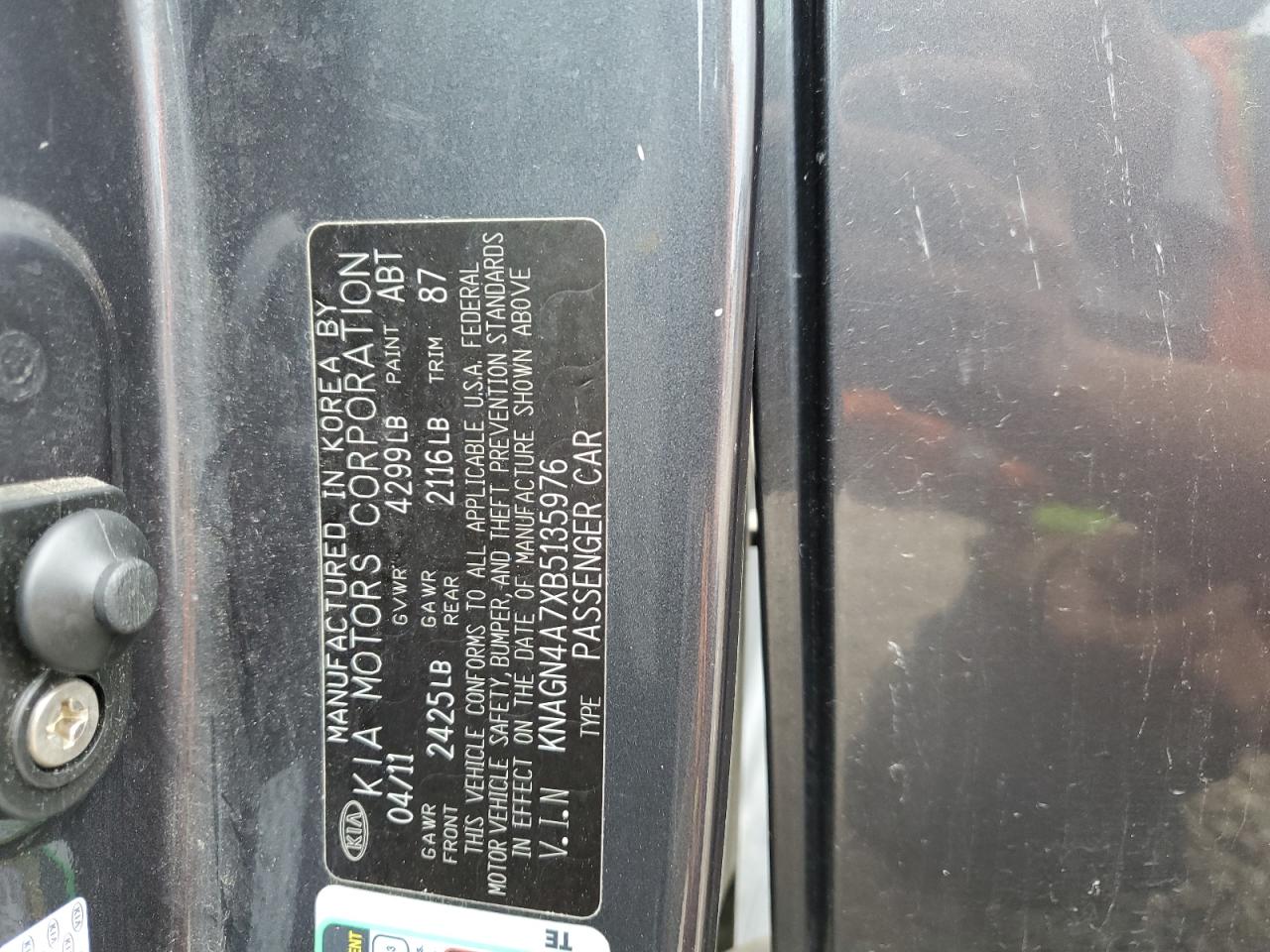 KNAGN4A7XB5135976 2011 Kia Optima Ex