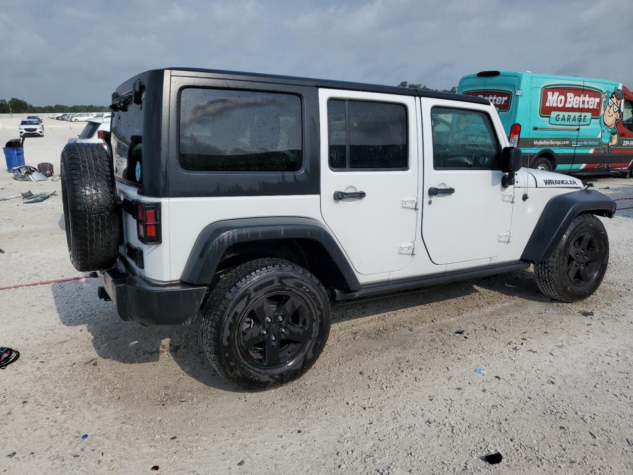 1C4BJWDG5GL166359 2016 Jeep Wrangler Unlimited Sport