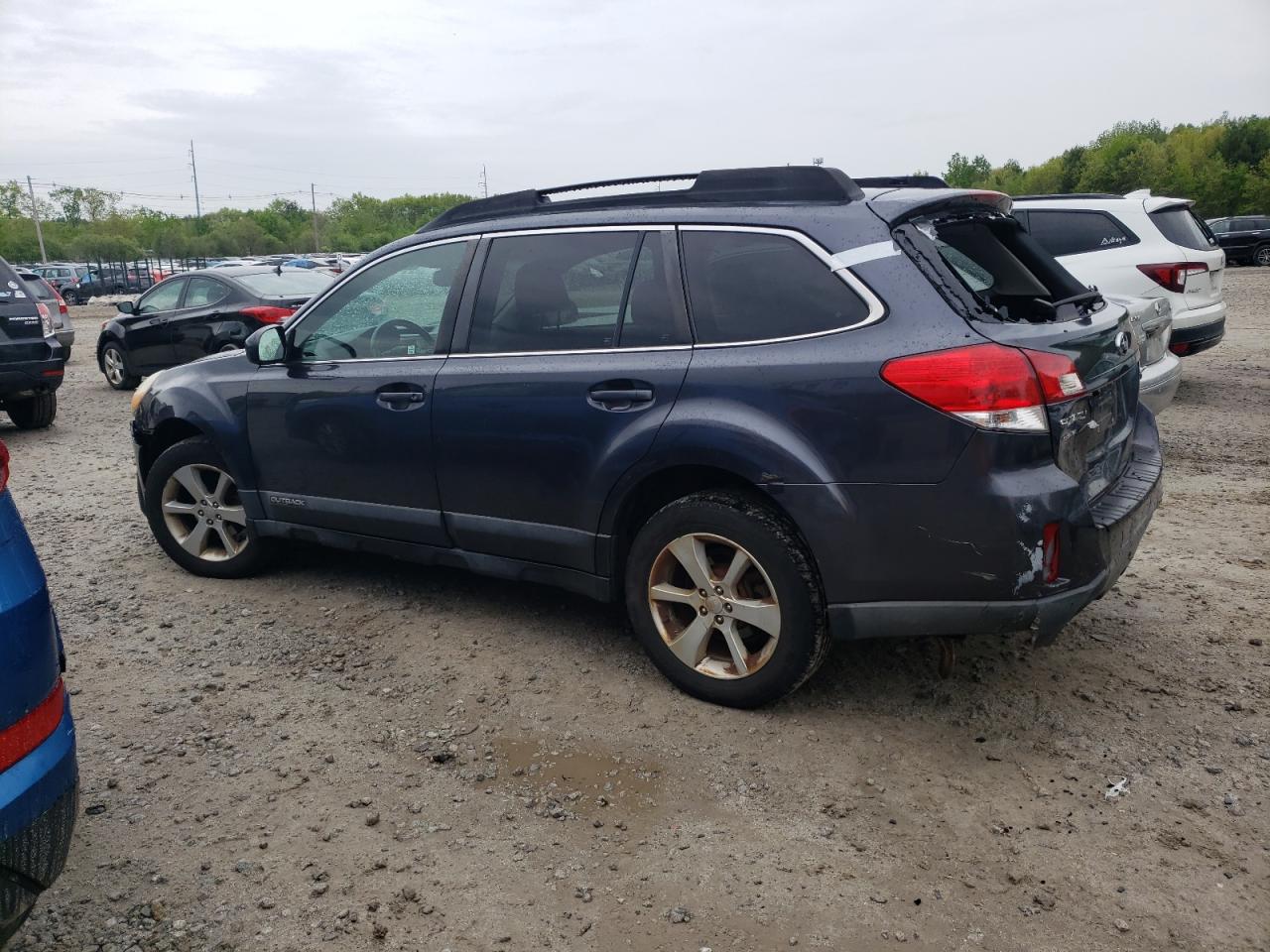 4S4BRBGC9D3241842 2013 Subaru Outback 2.5I Premium