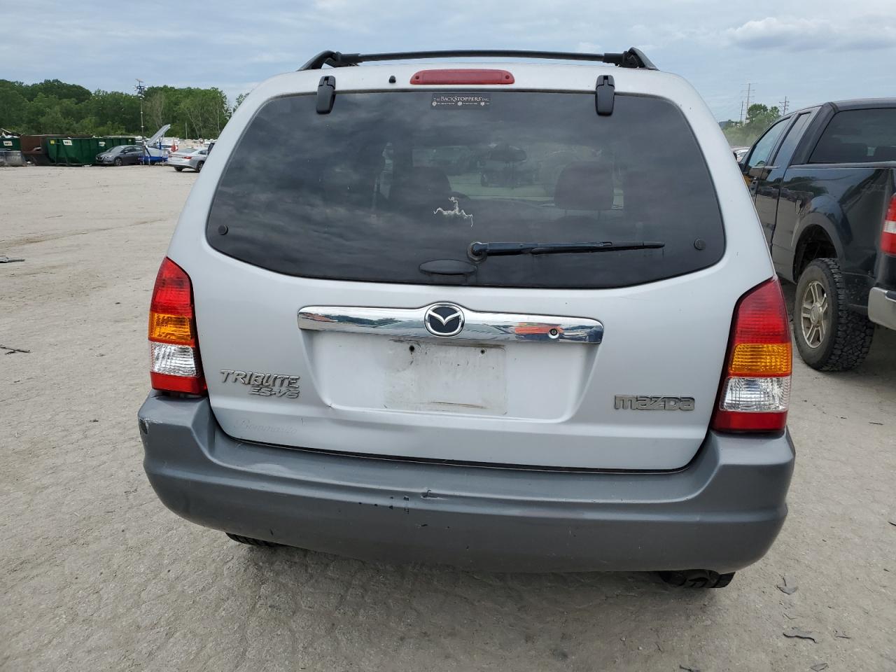 4F2YU08192KM11036 2002 Mazda Tribute Lx