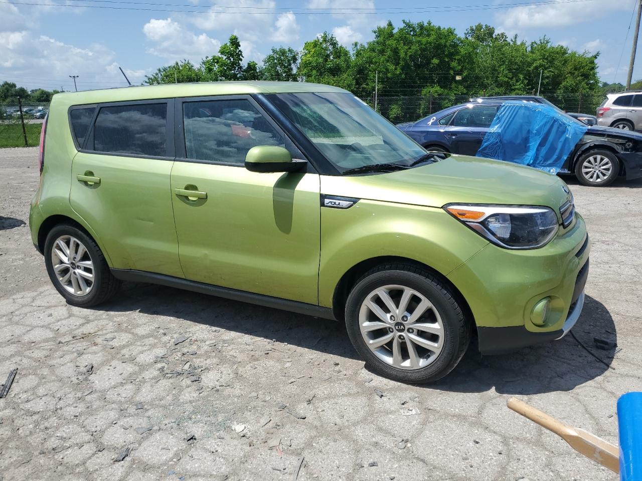 KNDJP3A58H7880802 2017 Kia Soul +