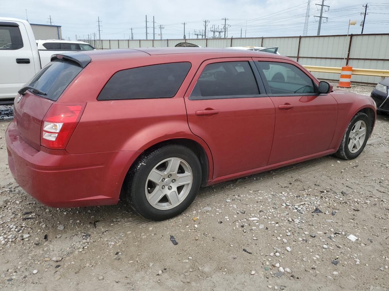 2D8FV48V45H656208 2005 Dodge Magnum Sxt