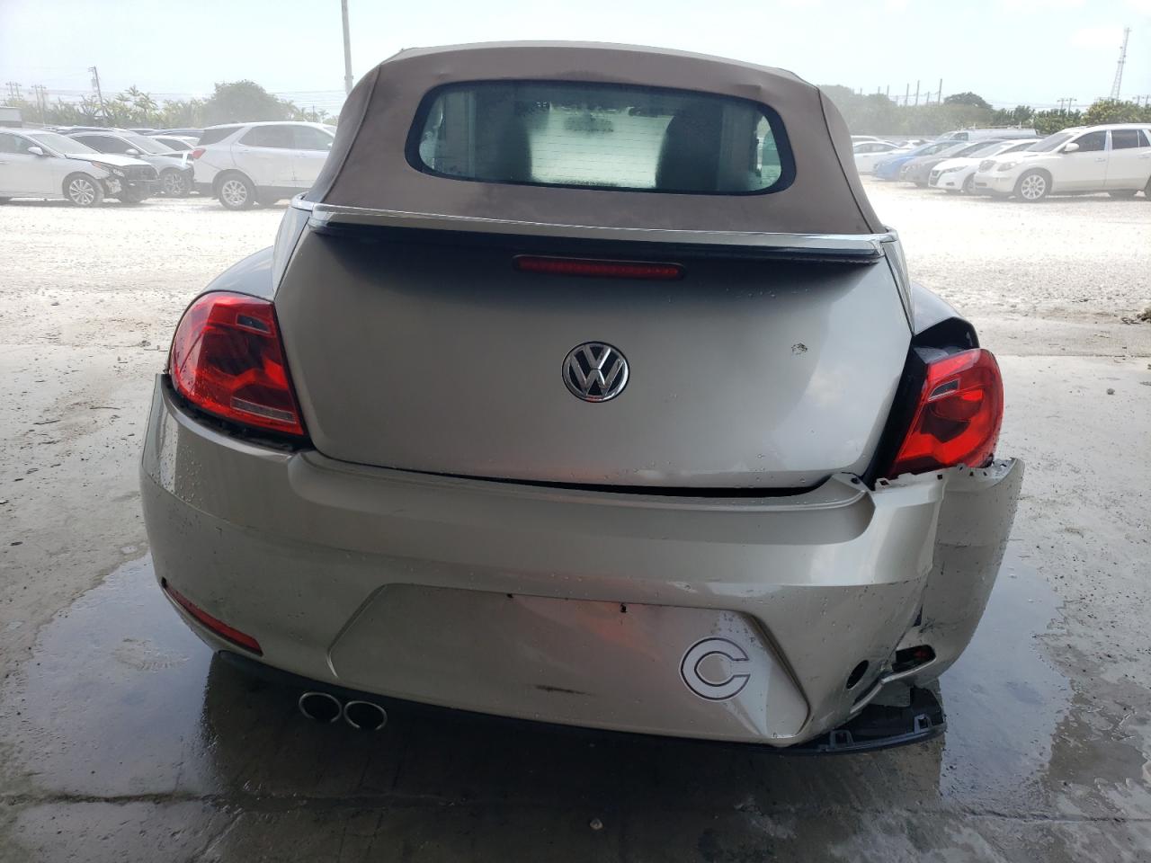 3VW5P7AT4DM812243 2013 Volkswagen Beetle