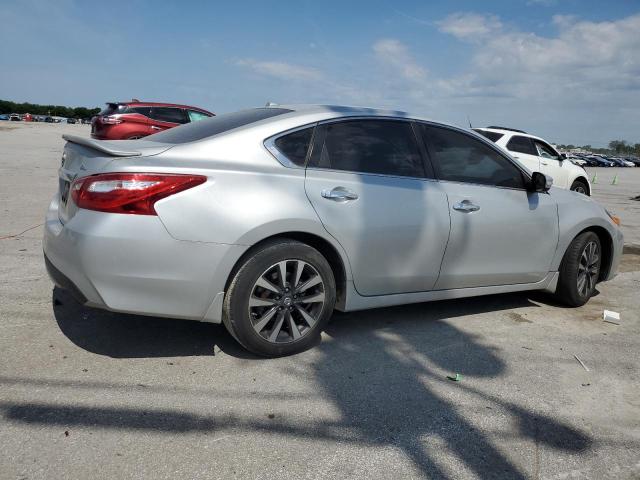 1N4AL3AP9GC131449 2016 Nissan Altima 2.5