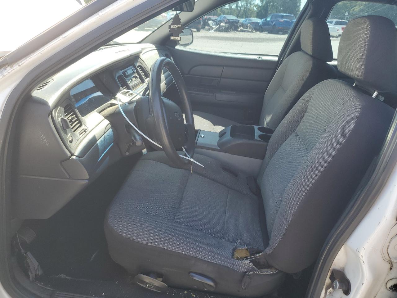 2FAFP71W66X125926 2006 Ford Crown Victoria Police Interceptor