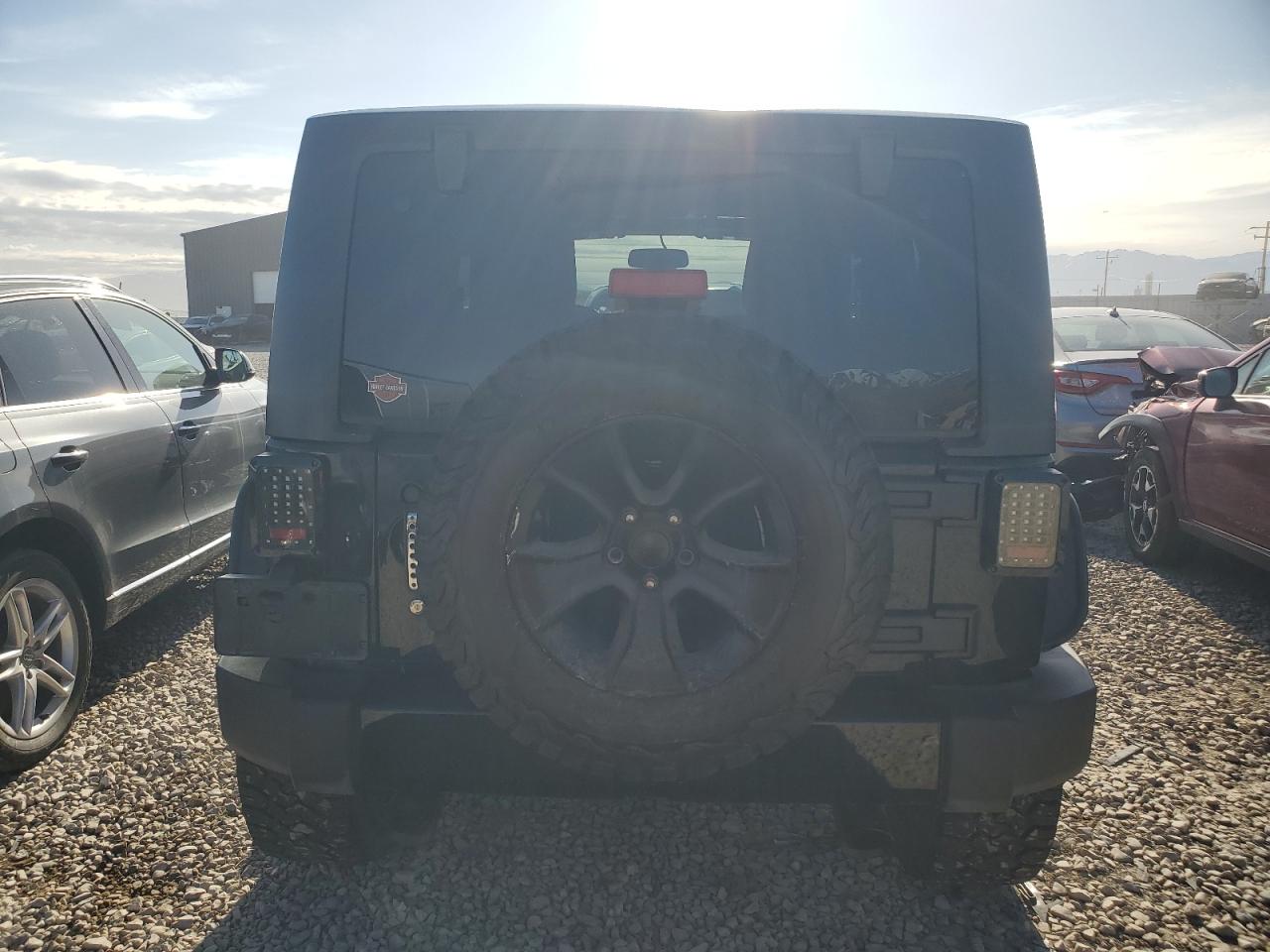 2016 Jeep Wrangler Sahara vin: 1C4AJWBG0GL201808